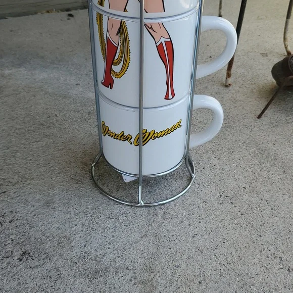 Marvel Wonder Woman Staking Mugs Set Of 4 New W Tag - Picture 3 of 8